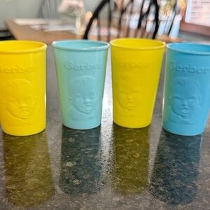 Vintage 50s Gerber Yellow and Blue plastic Cups